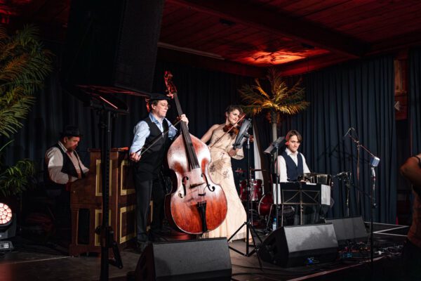 2025 Ball der Hüte © Manuela Fuchs