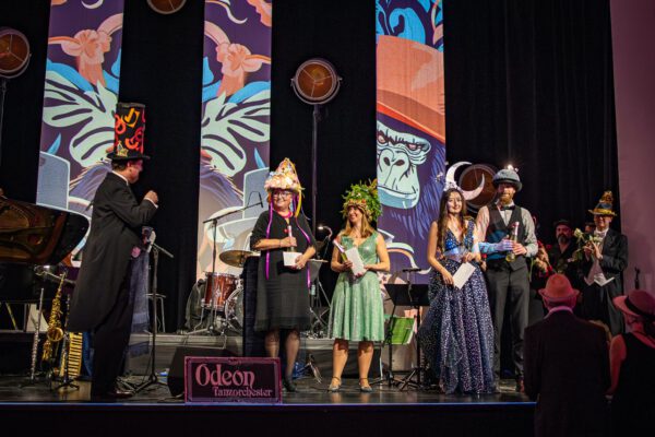 2025 Ball der Hüte © Manuela Fuchs