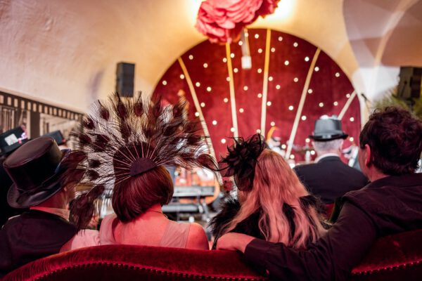 2025 Ball der Hüte © Manuela Fuchs