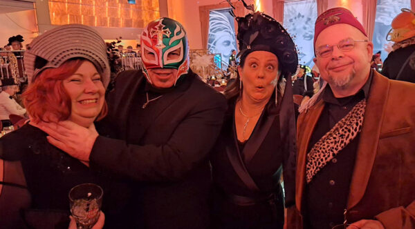 Ball der Hüte 2025