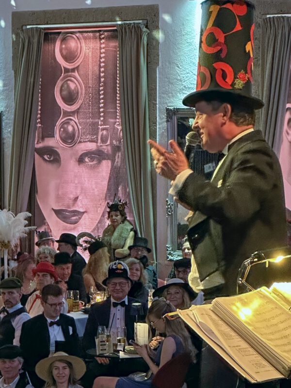 2025 Ball der Hüte © Hans Mitterer